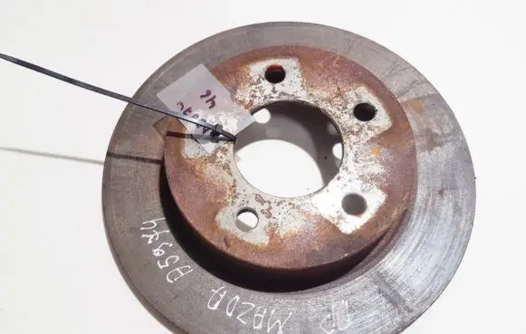 Mazda 3 I Rear brake disc neventiliuojamas