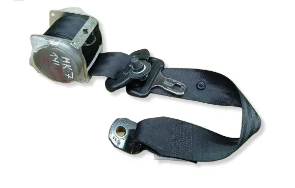 Suzuki Swift II Rear seatbelt 8496068L0 W097027 7P1660