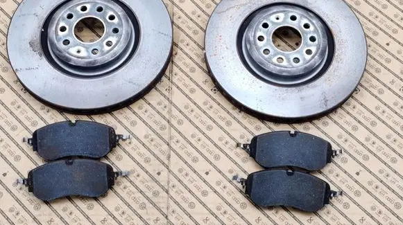 Volkswagen ID.3 Brake discs and calipers set 1EA615301B