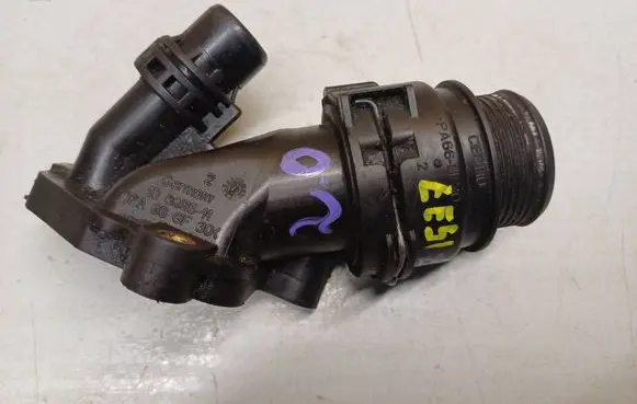 BMW X1 E84 Engine coolant pipe/hose 7800048 10808611
