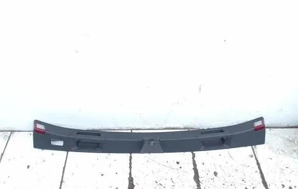 Mercedes-Benz E W212 Tailgate/boot lid cover trim A2127400072
