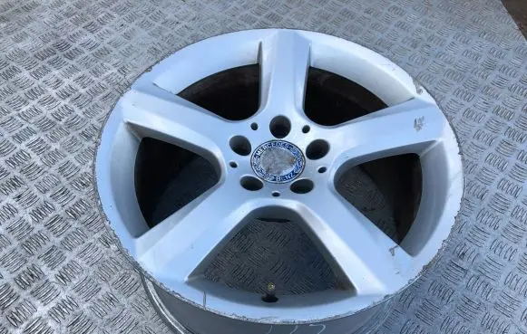 Mercedes-Benz SLK R172 R17 alloy rim A1724013702