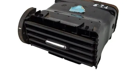 Toyota Avensis T250 Dash center air vent grill TSM5512G