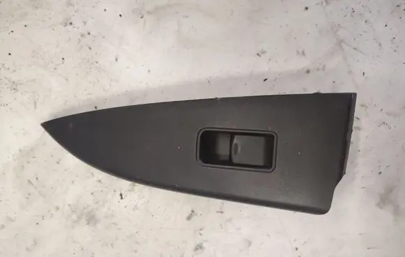 Subaru Outback Electric window control switch 94263AJ040