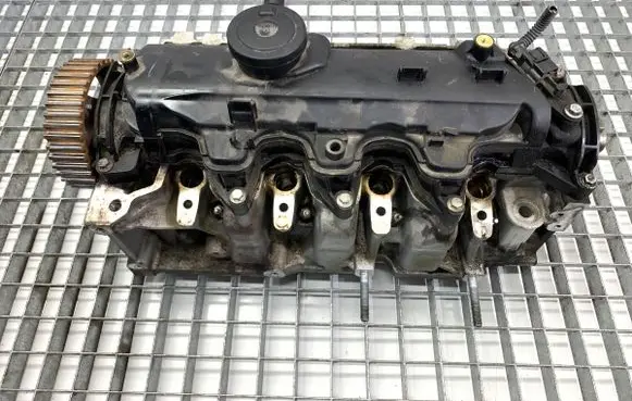 Renault Captur Engine head 110421615R