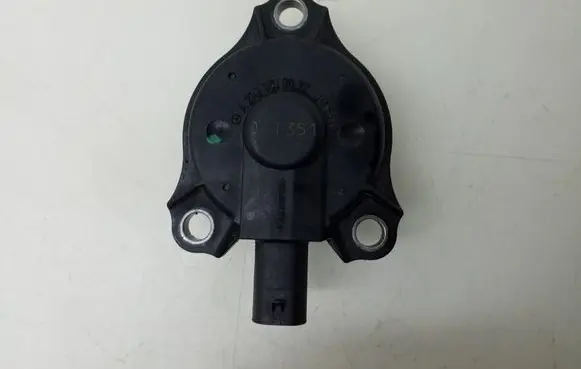 Mercedes-Benz CLS C219 Camshaft pulley/ VANOS A2720510077