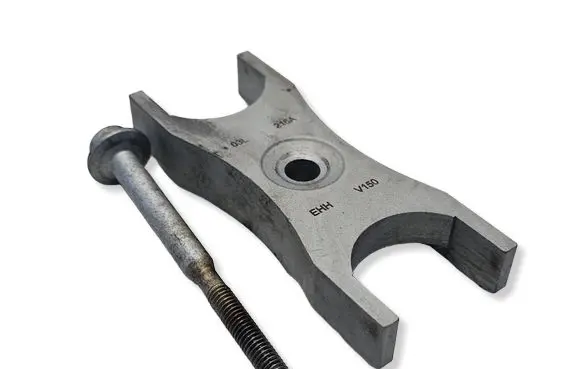 Volkswagen Caddy Fuel Injector clamp holder 03L216A V150