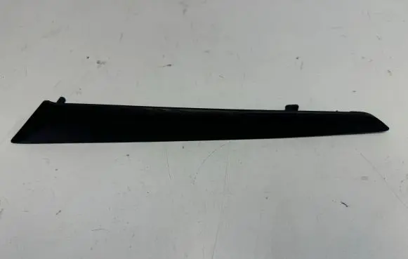 Maserati Ghibli Other front door trim element 670012077