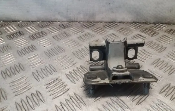 Jeep Grand Cherokee (WK) Tailgate/trunk/boot hinge