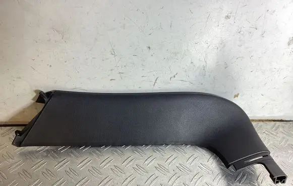 Porsche Cayenne (92A) Tailgate trim 7P5867588A