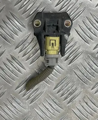 Subaru Legacy Airbag deployment crash/impact sensor 2521000080