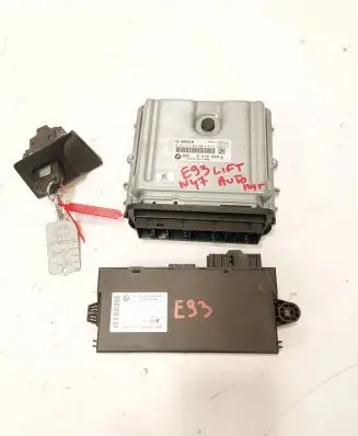 BMW 3 E90 E91 Engine ECU kit and lock set 0281017024