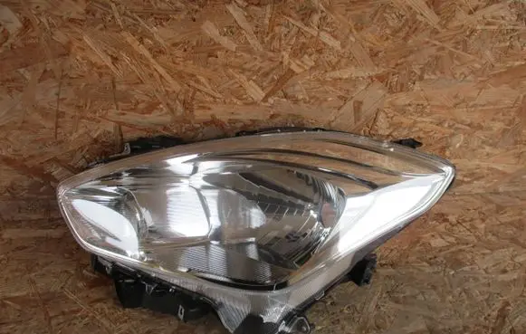 Nissan Micra K14 Headlight/headlamp W2962