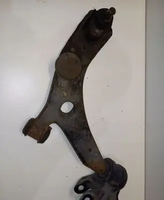 Mazda 3 II Front lower control arm/wishbone