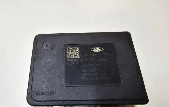 Ford Mustang VI ABS Pump GR3C2C219BC GR3C2C405BB