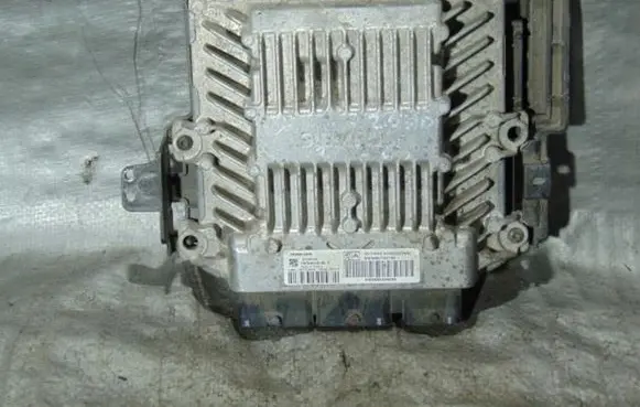 Peugeot 407 Engine control unit/module 5WS40261BT