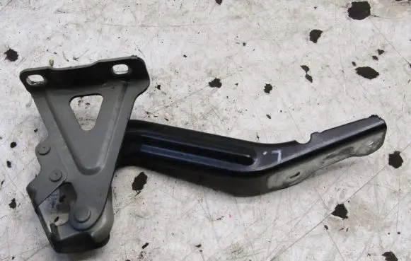 Nissan Micra K14 Engine bonnet/hood hinges