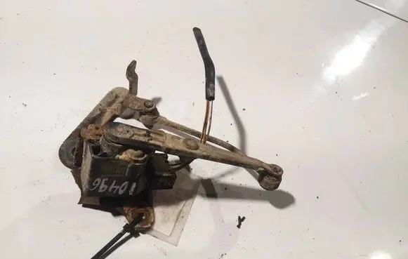 Mercedes-Benz B W245 Front height sensor lever a0105427717