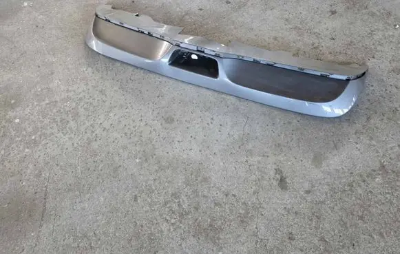 Suzuki Vitara (LY) Rear bumper lower part trim 7187186R