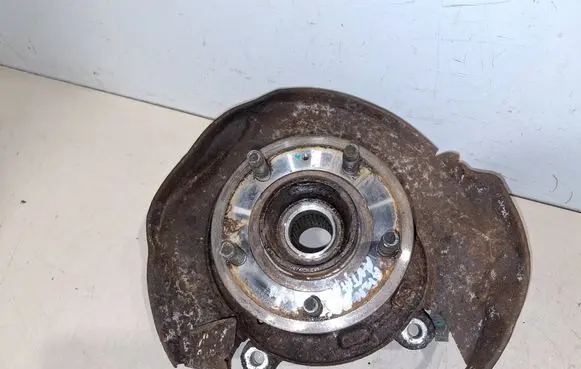 Opel Antara Rear wheel hub Cb31000200 CB310 N020b1