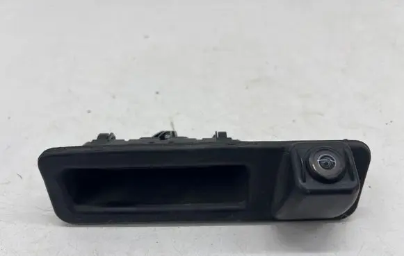 BMW 3 G20 G21 Tailgate handle with camera 7405634