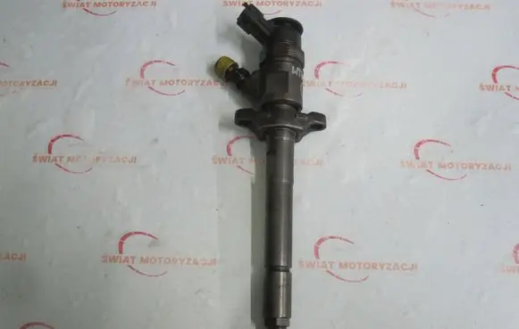 Peugeot Partner Fuel injector 0445110311