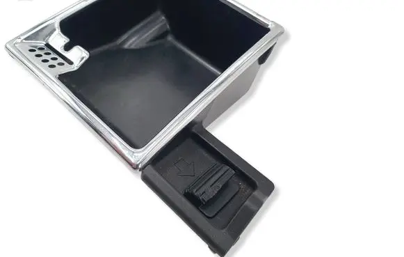 Mercedes-Benz E W211 Car ashtray A2118100428