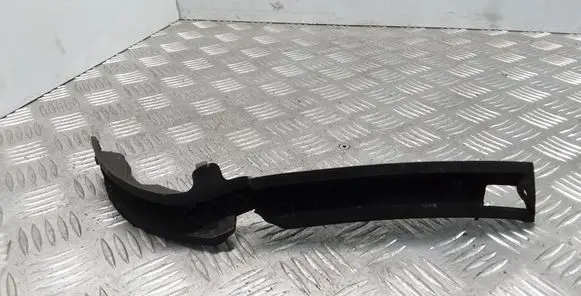 Volkswagen PASSAT B6 Front bumper mounting bracket 3C0807177