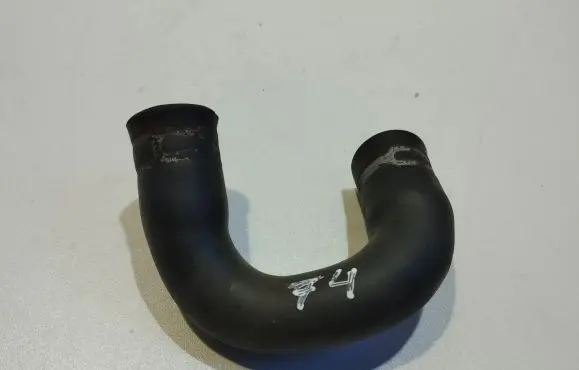 Ford Fiesta Engine coolant pipe/hose