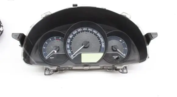 Toyota Auris E180 Speedometer (instrument cluster) 838000ZU70
