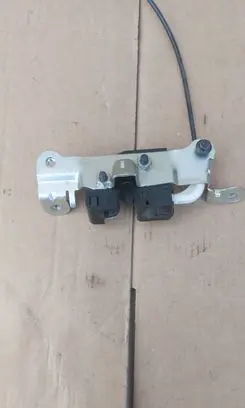 Volvo S60 Seat back rest lock catch 