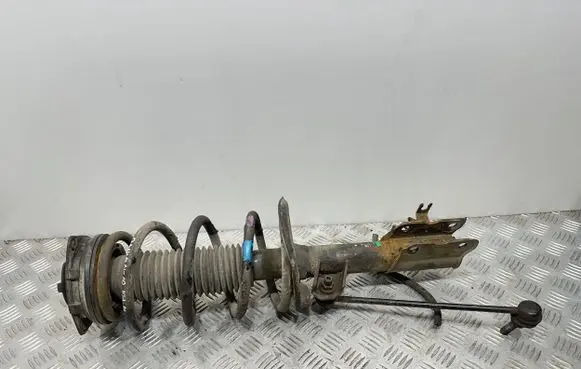 Nissan Qashqai Front shock absorber/damper