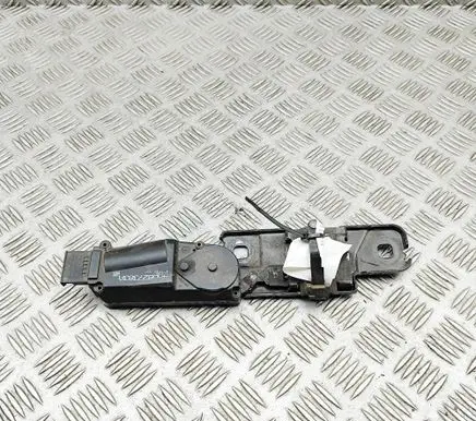 Audi A8 S8 D4 4H Rear door lock loop/hook striker 4H0827383A