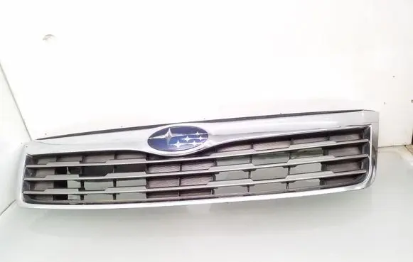 Subaru Forester SH Front bumper upper radiator grill