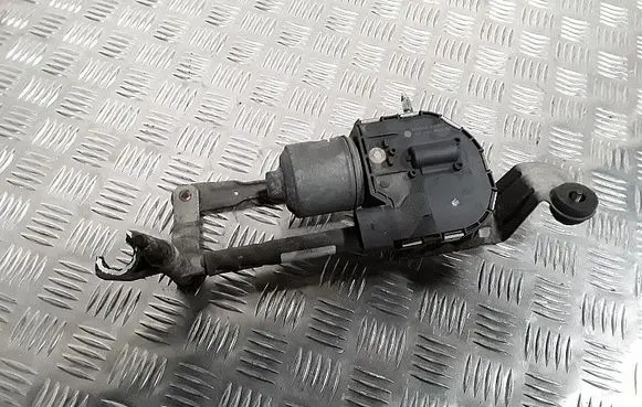 Volkswagen Golf Plus Front wiper linkage 5m0955120e
