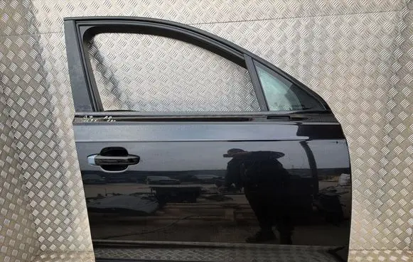 Audi Q7 4M Front door 
