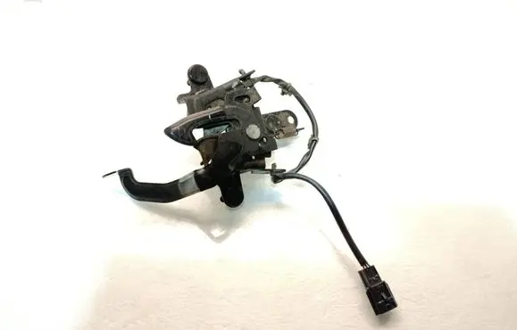 Subaru Outback (BT) Engine bonnet/hood lock/catch 