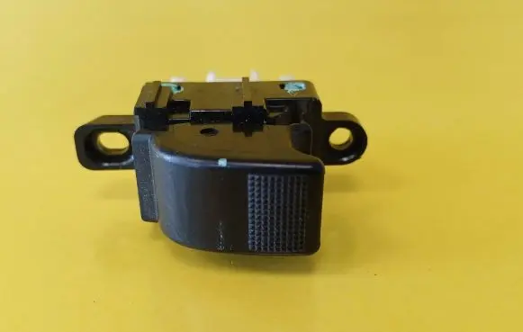 Mazda 6 Electric window control switch