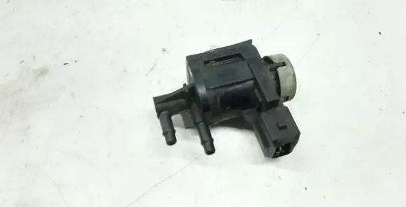 Skoda Superb B5 (3U) Vacuum valve 1J0906283A