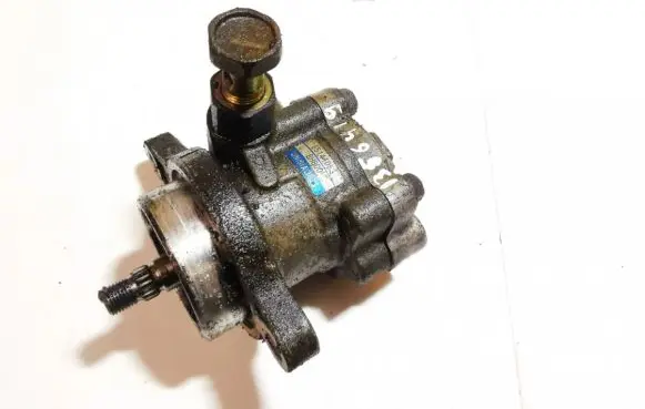 Nissan X-Trail T30 Power steering pump 55141053 8h800