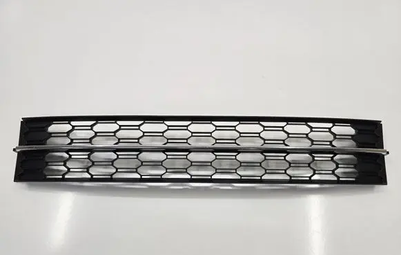 Skoda Octavia Mk3 (5E) Front bumper lower grill 5E0853677K