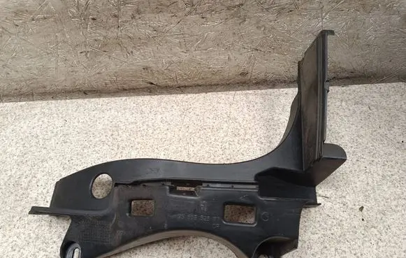Peugeot 3008 I Rear bumper mounting bracket 9685552577