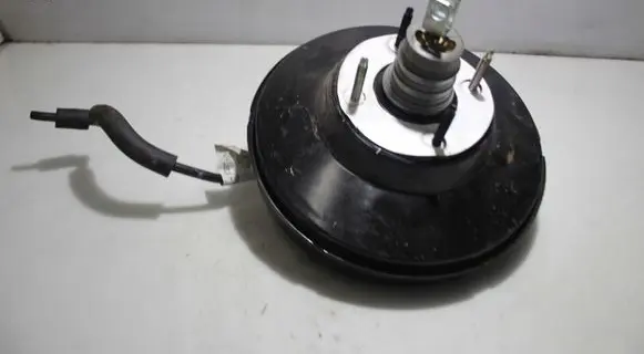 Ford C-MAX II Brake booster