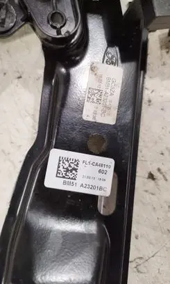 Ford Focus Front door window regulator with motor A65064110 924128104