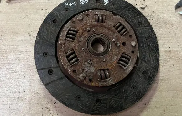 Clutch pressure plate