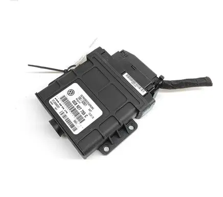 Volkswagen Touareg II Gearbox control unit/module 0C8927755C