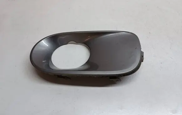 BMW X5 E53 Front fog light trim/grill 7111763