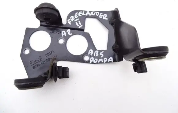 Land Rover Freelander 2 - LR2 ABS pump bracket 6G9N-2B389-BB