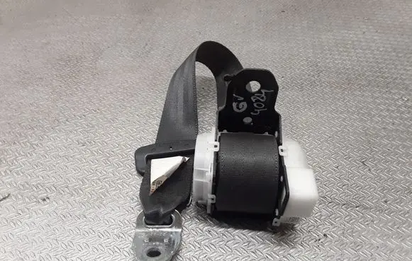 Mitsubishi Lancer VIII Middle seatbelt (rear) 7E6880
