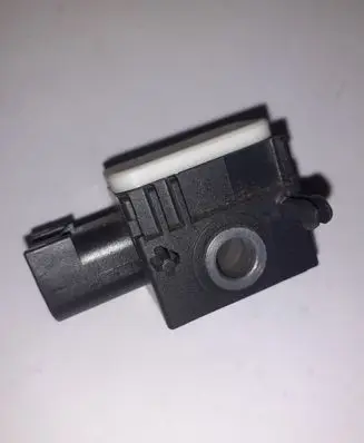 KIA Carens III Airbag deployment crash/impact sensor 959201D000 1D95920000
